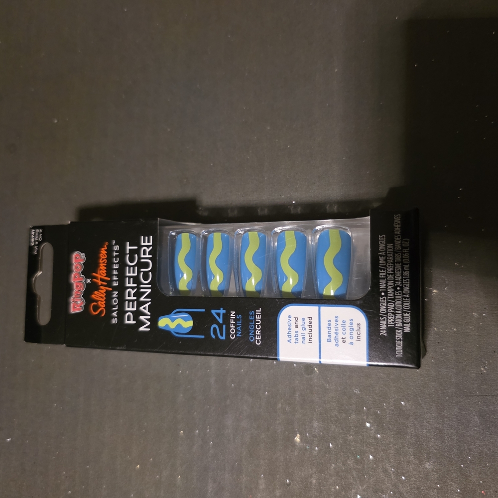Blue and Green Perfect Manicure Set